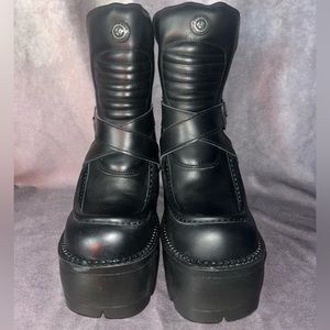 New Rock (ANKLE BOOT TRAIL)